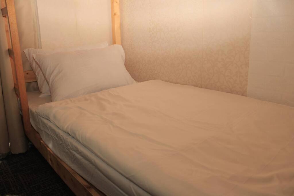A2J Luxury 1Br Balcony Suite Near Venice Mall Bgc 마닐라 외부 사진