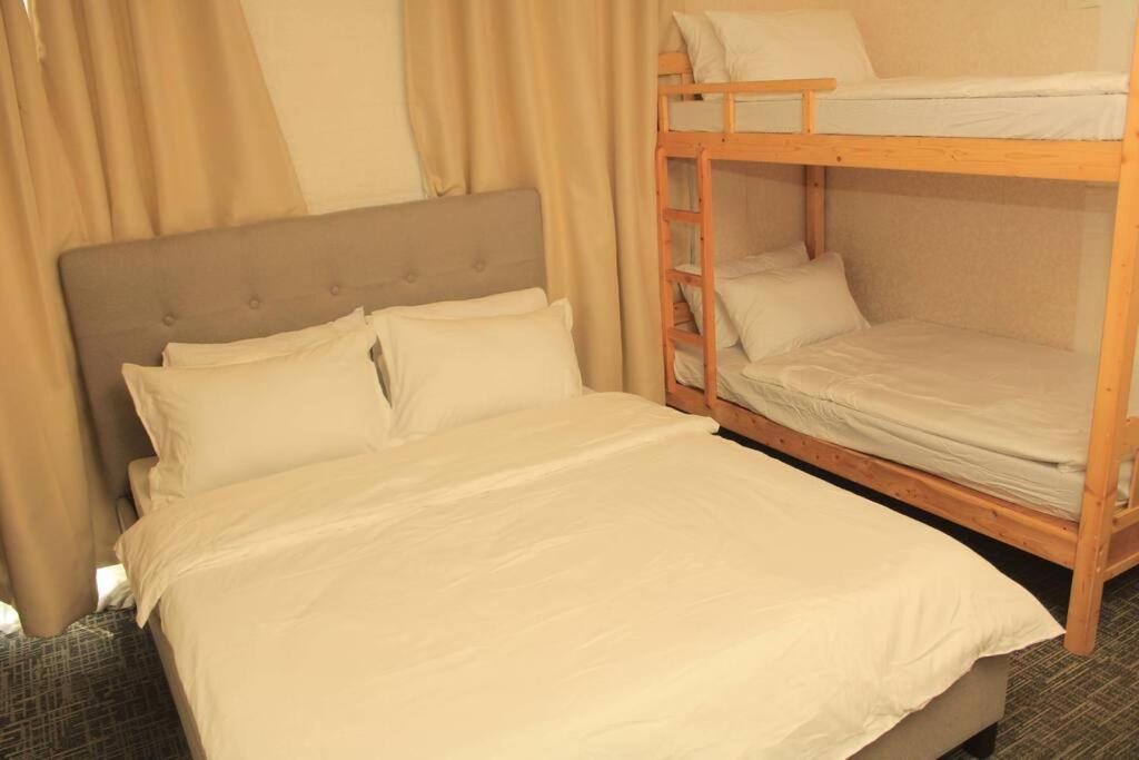 A2J Luxury 1Br Balcony Suite Near Venice Mall Bgc 마닐라 외부 사진