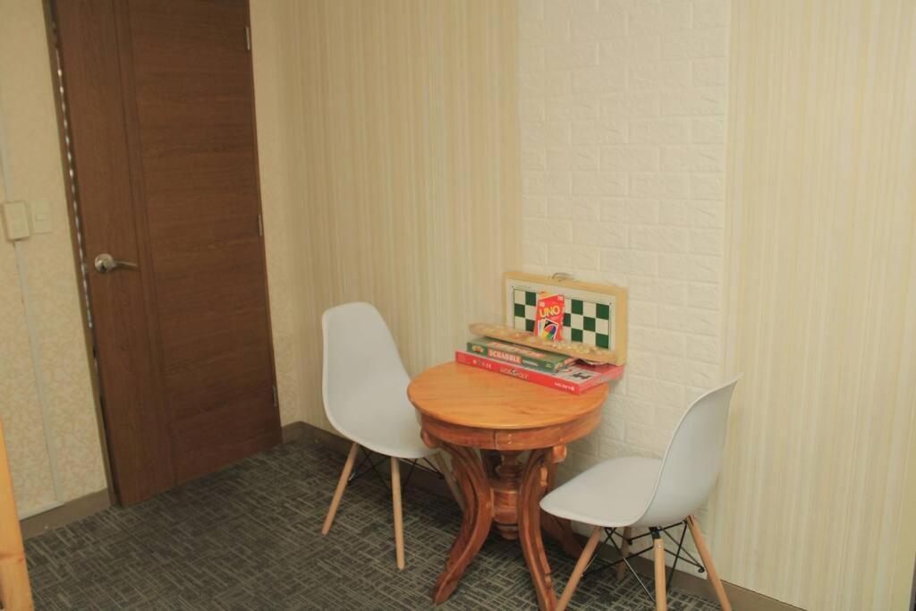 A2J Luxury 1Br Balcony Suite Near Venice Mall Bgc 마닐라 외부 사진